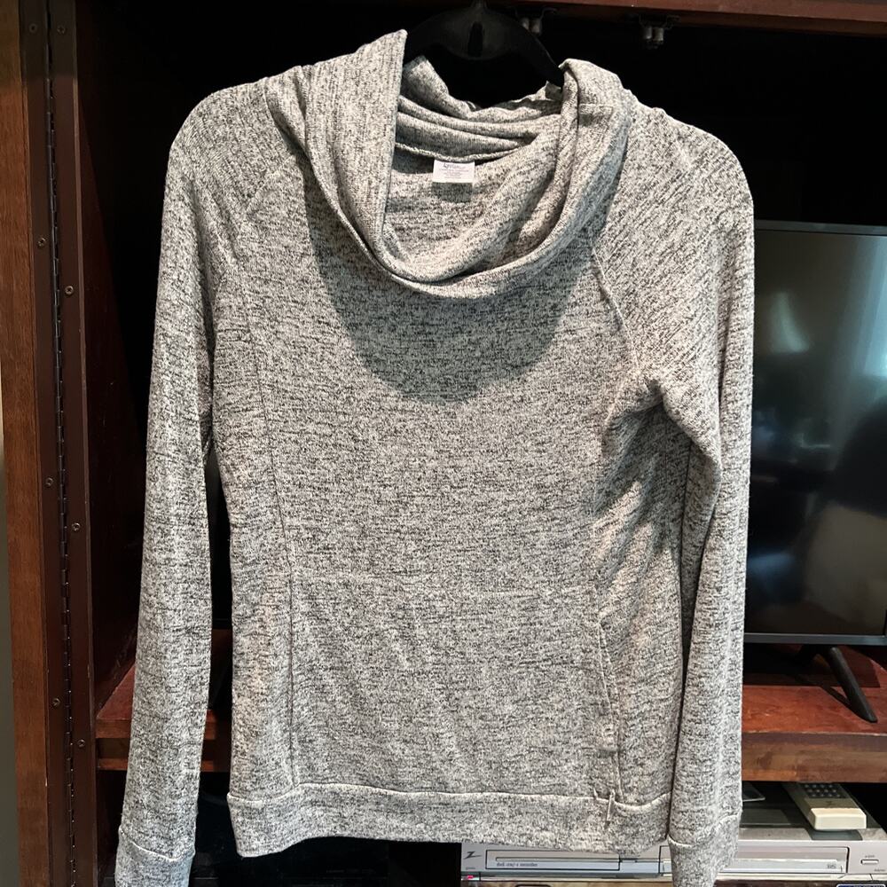 Hello Mello Gray Cowl Neck Pullover Womens Small Carefree Threads Pocket Knit